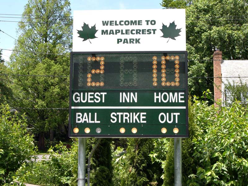 The (working) Scorboard in Maplecrest Park
